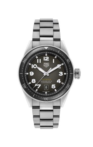TAG Heuer Autavia Isograph Calibre 5 Stainless Steel / Black / Bracelet